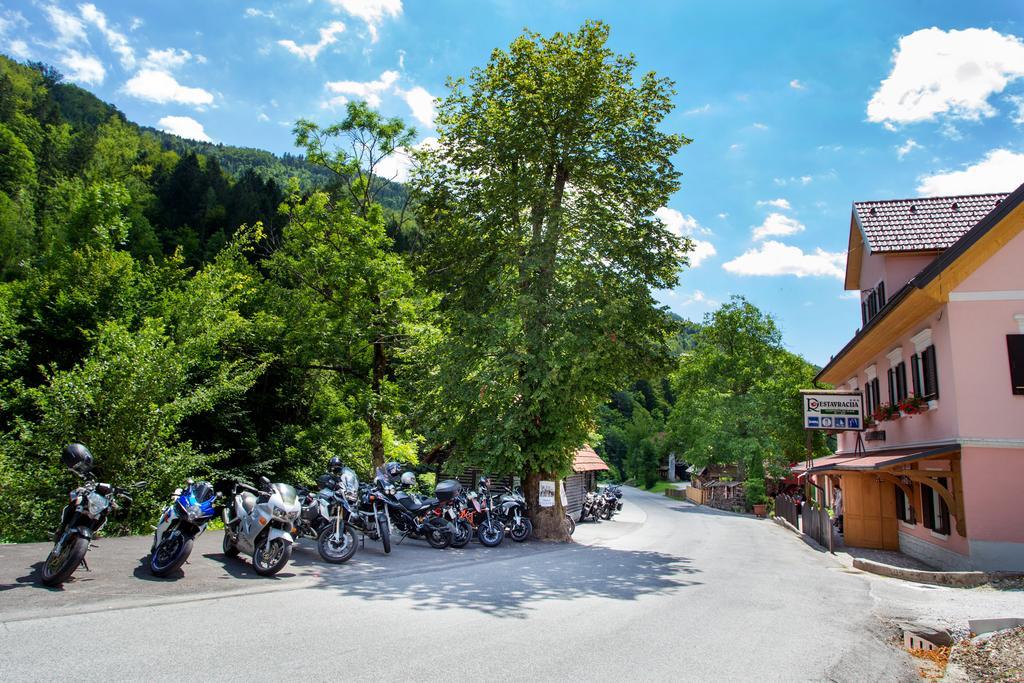 Guest House Gostisce Gacnk V Logu Cerkno Ngoại thất bức ảnh