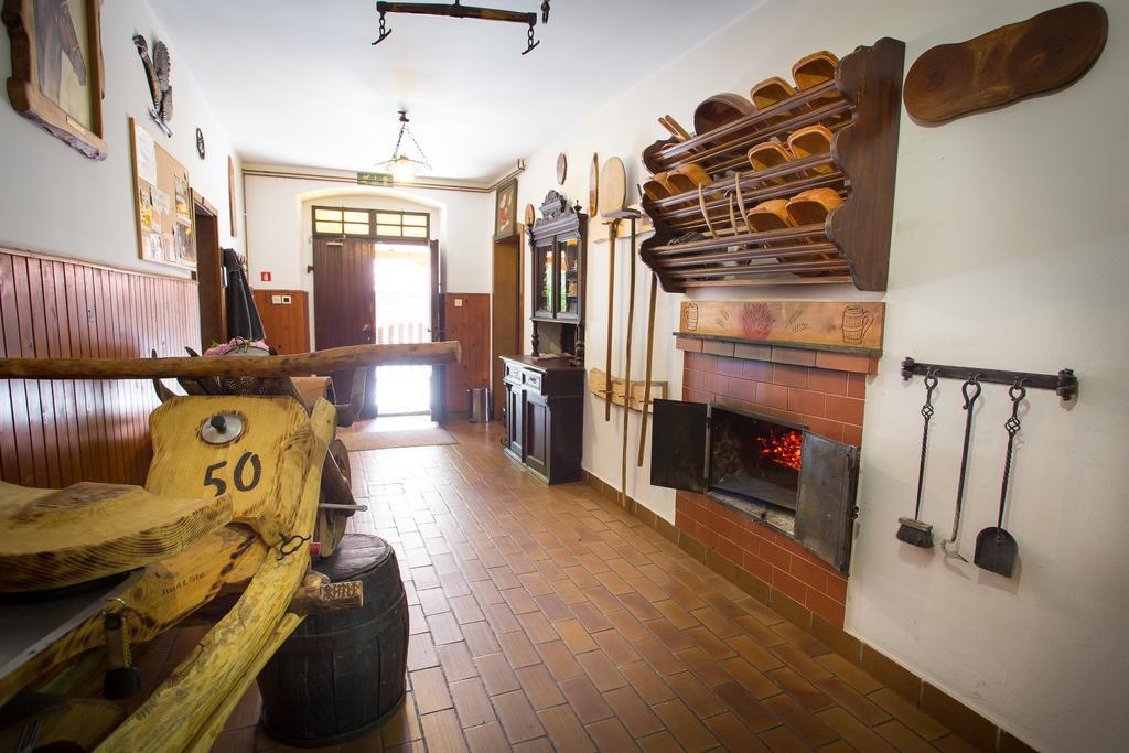 Guest House Gostisce Gacnk V Logu Cerkno Ngoại thất bức ảnh